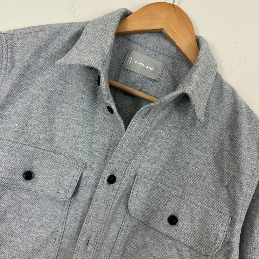 Everlane Shirt Jacket Heavyweight Gray Cotton Flap Pockets Button Front Mens S